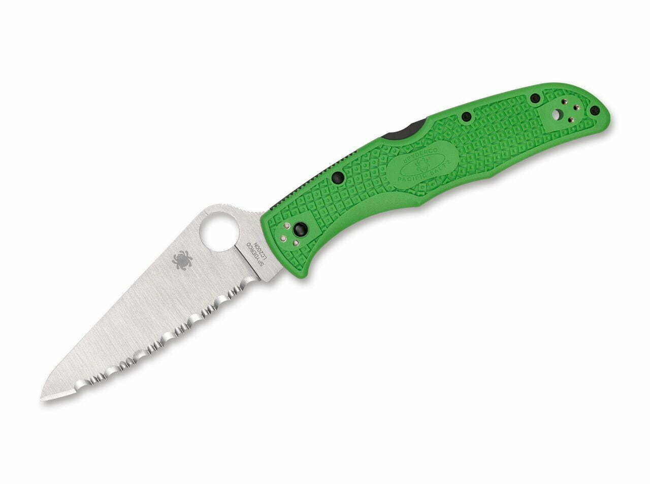 Pacific Salt 2 Green Serrated Spyderco