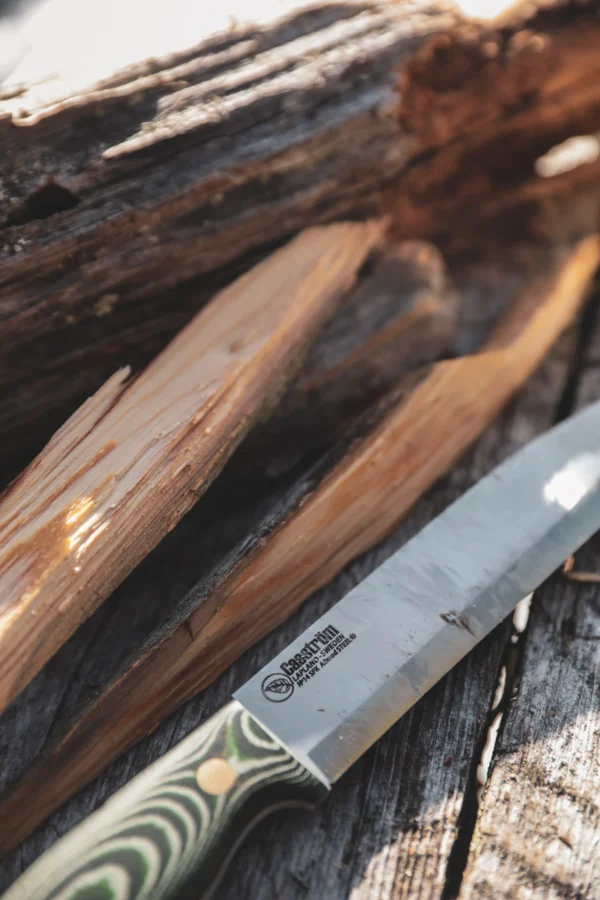 Casström No. 14 SFK Green Micarta