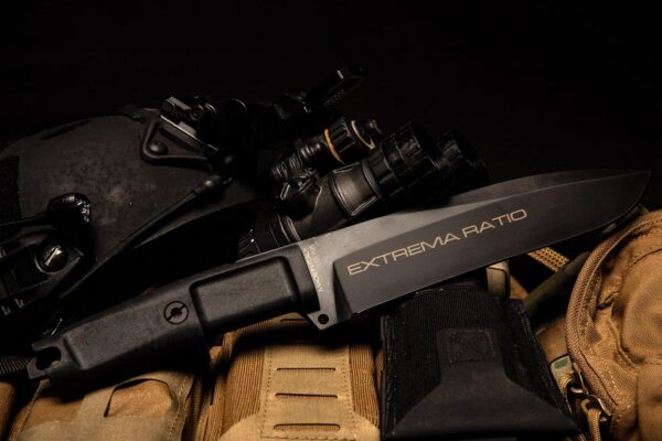 EXTREMA RATIO DOBERMANN IV TACTICAL