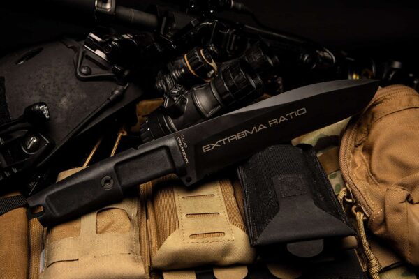 EXTREMA RATIO DOBERMANN IV TACTICAL